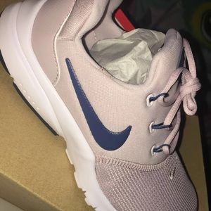 Nike Shoes - Nike Presto Fly Nike Shoes - Nike Presto Fly